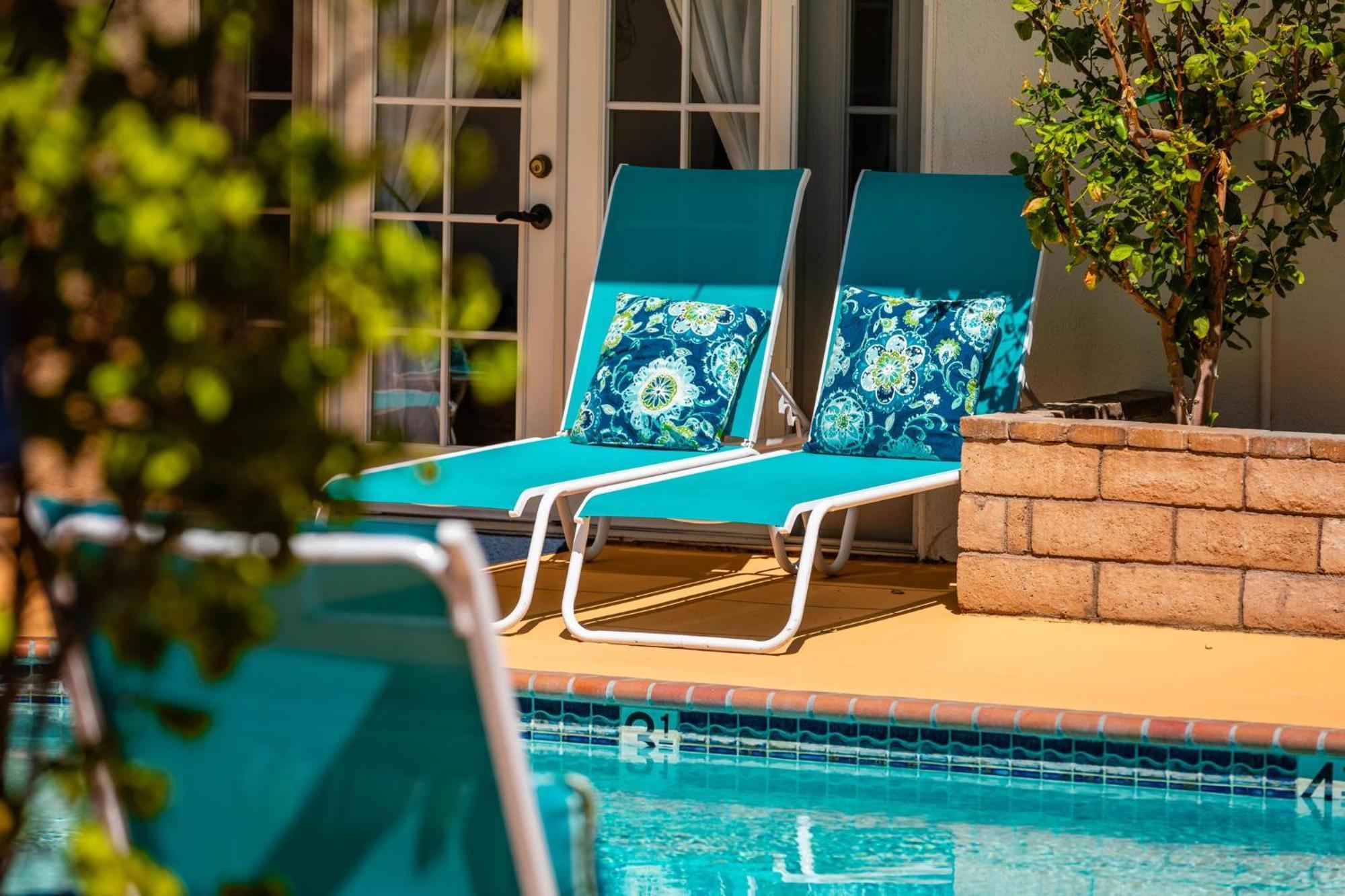 Old Ranch - Adults Only 21 & Up Hotel